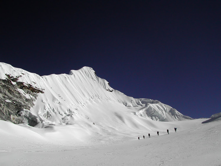 glacier crossing approach to headwall