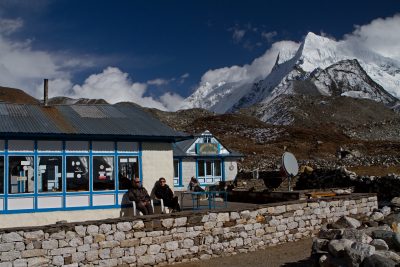View west from the Chhukhung tea house