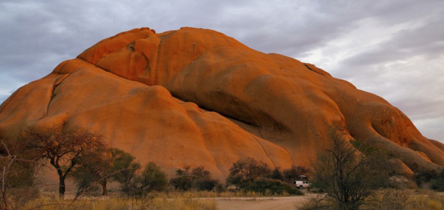 Namibia is home to the world's tallest sand dunes.