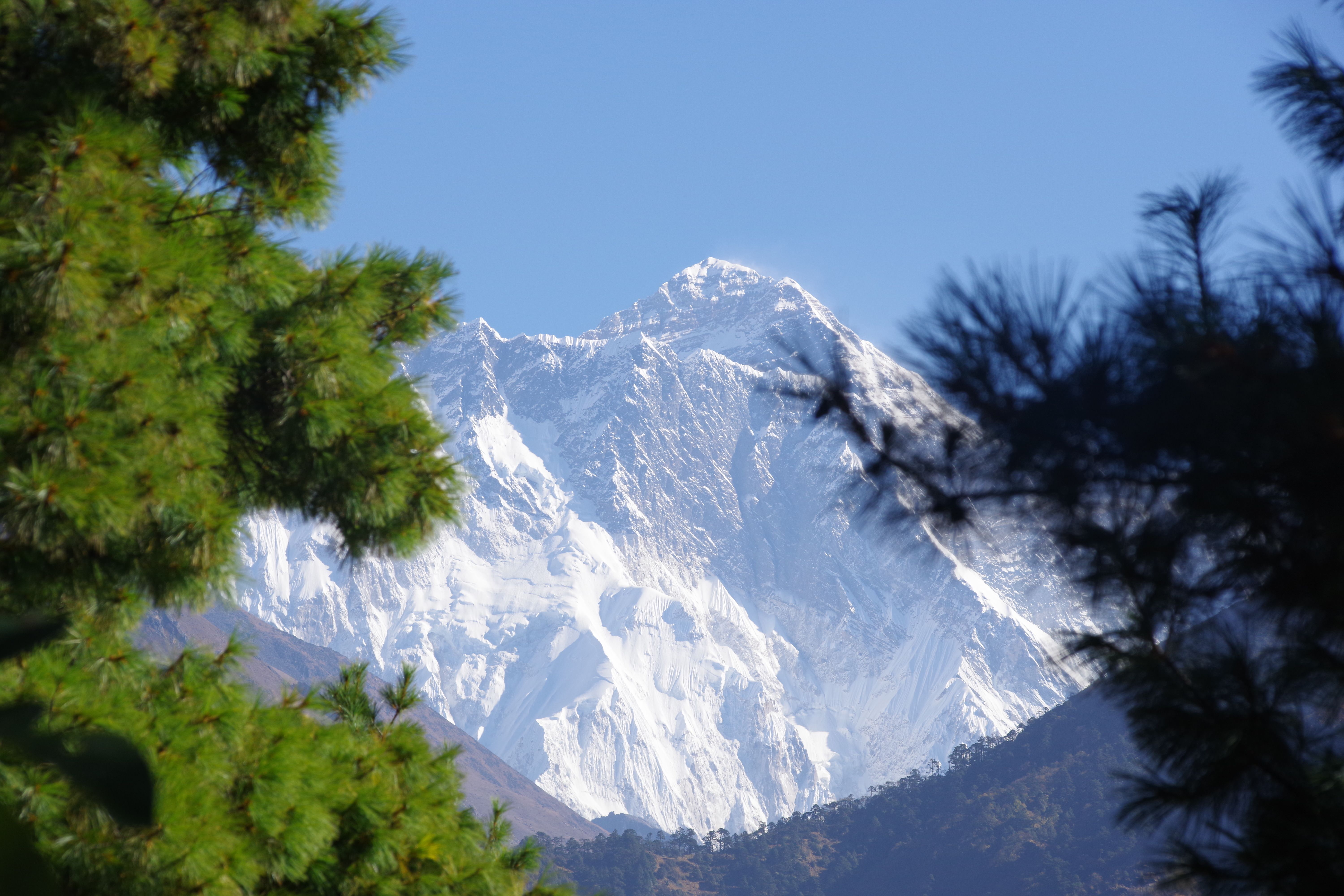 Mountain views from along the trek to Everest Base Camp